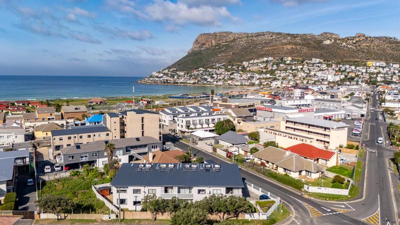 2 Bedroom Property for Sale in Fish Hoek Western Cape